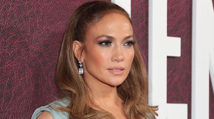 Jennifer-Lopez-chirurgie-esthetique